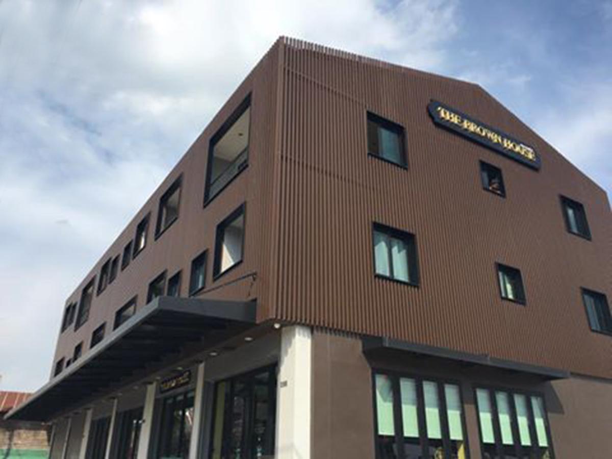 The Brown House Hotel Chachoengsao Exterior photo